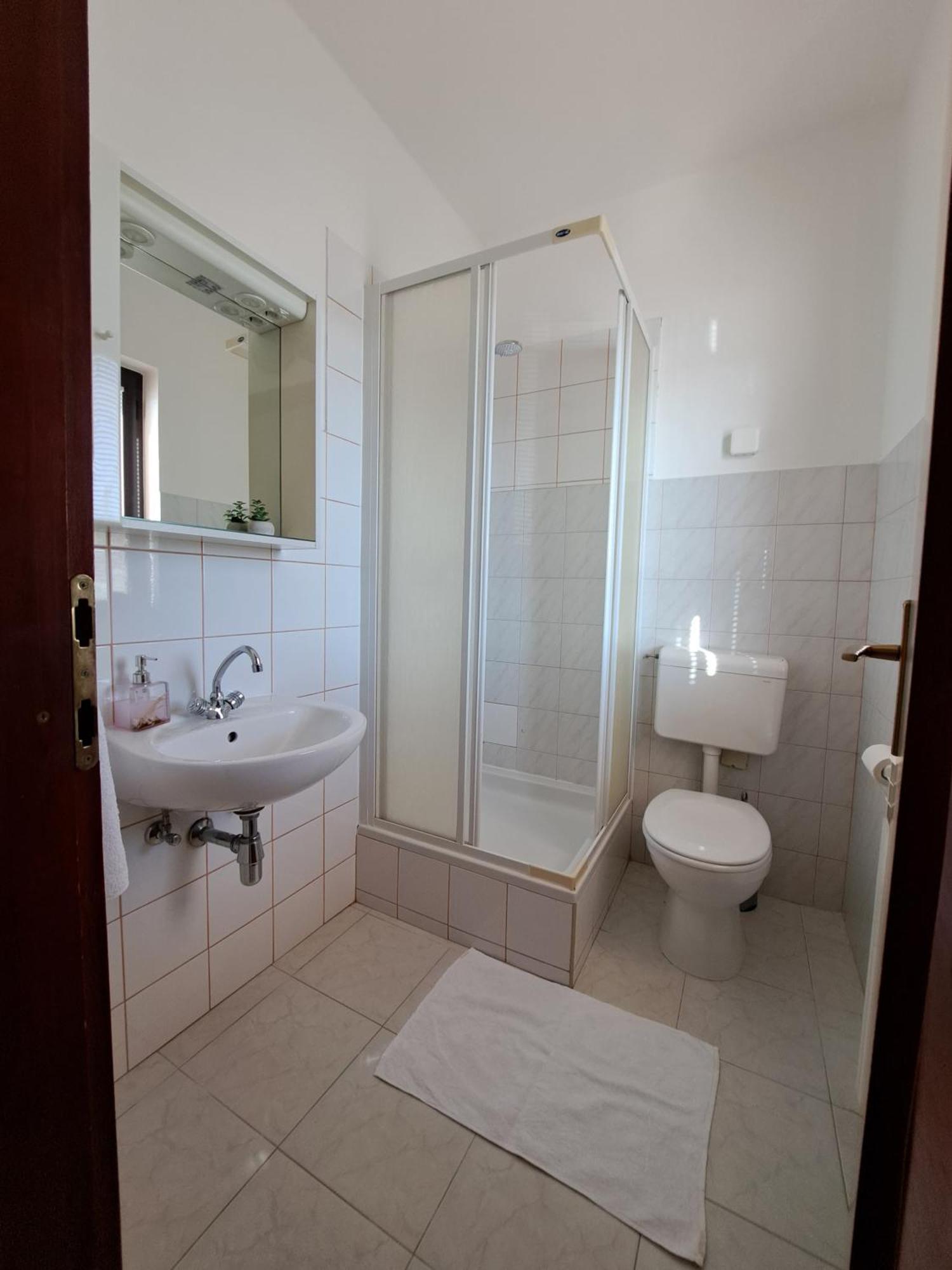 Guest House Krsevan زادار المظهر الخارجي الصورة